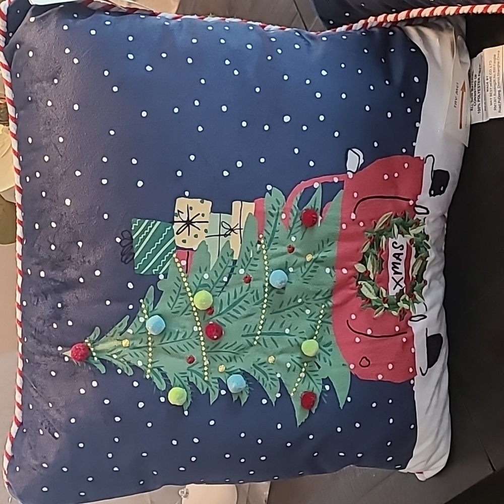 NWT Christmas 🎄 pillows set of 2 by C&C California home 20X20 in size